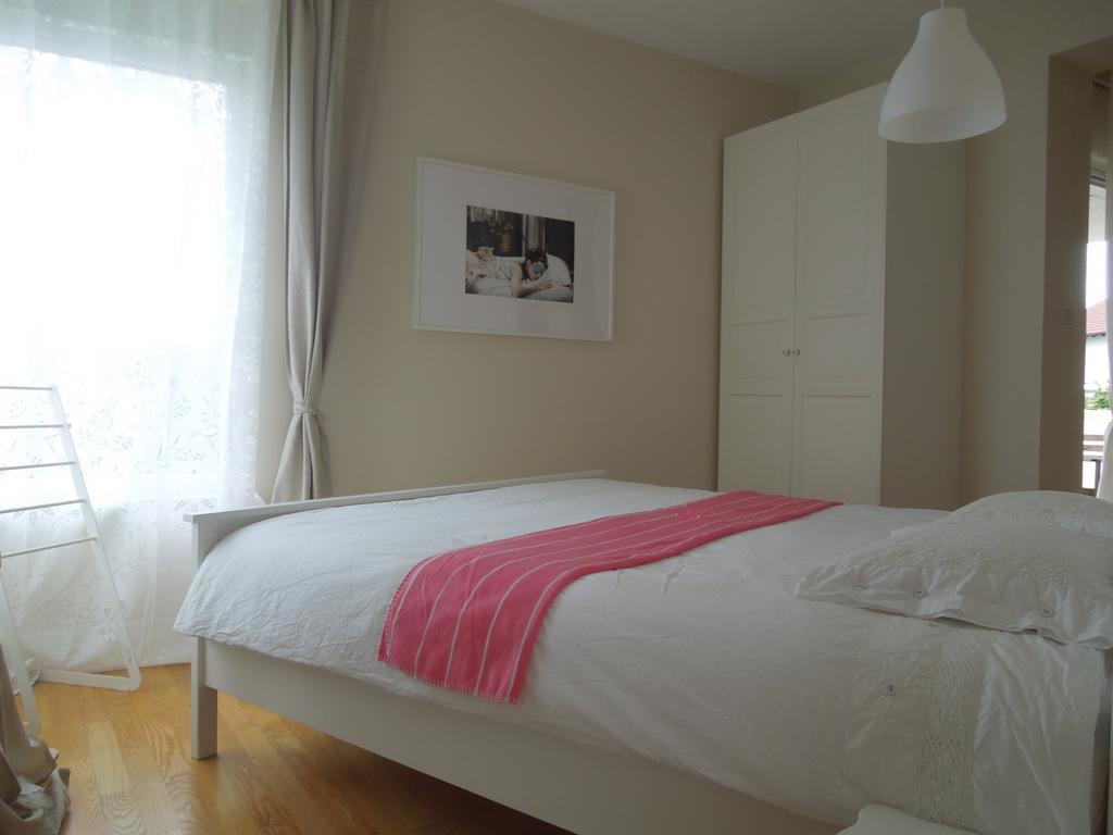 Apartemen 50 m² dengan 1 kamar tidur dan 1 kamar mandi pribadi di Maksimir Zagreb Ruang foto