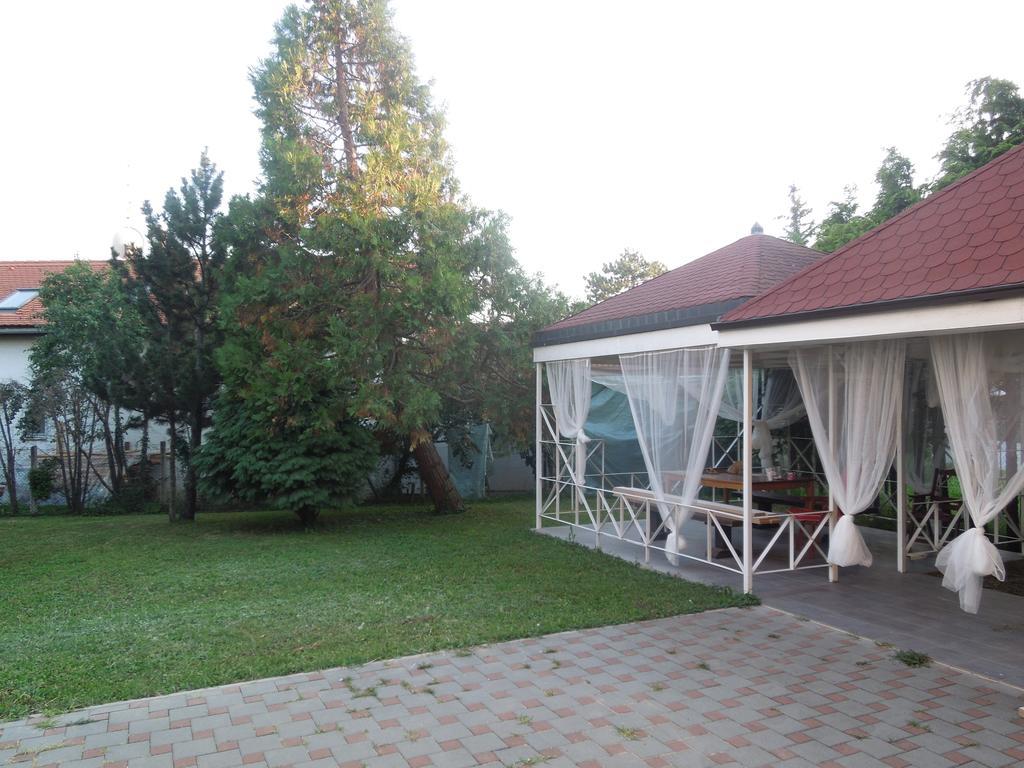 Apartemen 50 m² dengan 1 kamar tidur dan 1 kamar mandi pribadi di Maksimir Zagreb Ruang foto