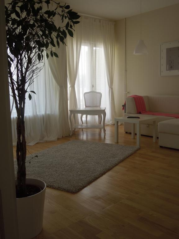 Apartemen 50 m² dengan 1 kamar tidur dan 1 kamar mandi pribadi di Maksimir Zagreb Ruang foto