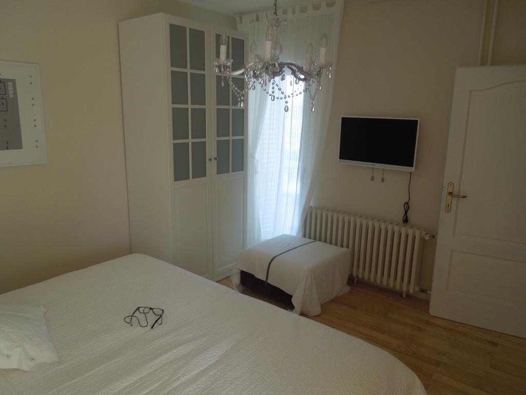 Apartemen 50 m² dengan 1 kamar tidur dan 1 kamar mandi pribadi di Maksimir Zagreb Ruang foto