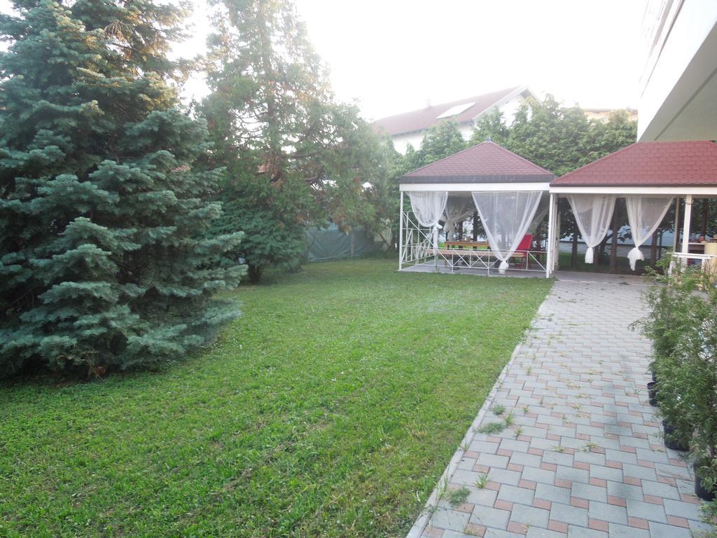 Apartemen 50 m² dengan 1 kamar tidur dan 1 kamar mandi pribadi di Maksimir Zagreb Ruang foto